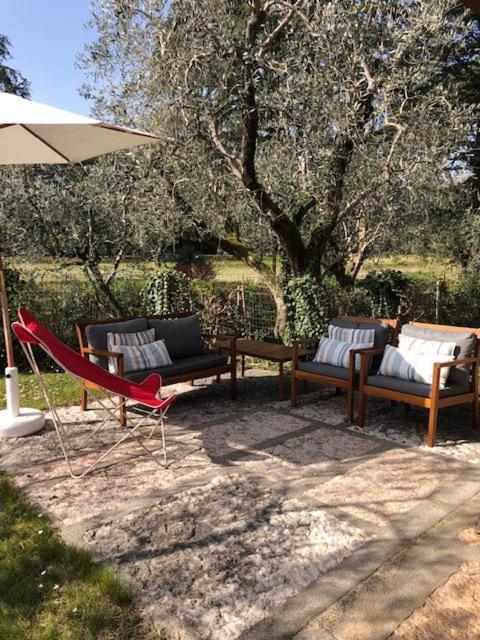 Villa Sweet Flower - With Private Pool And Garden Manerba del Garda Exterior foto