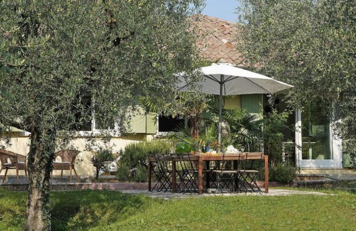 Villa Sweet Flower - With Private Pool And Garden Manerba del Garda Exterior foto