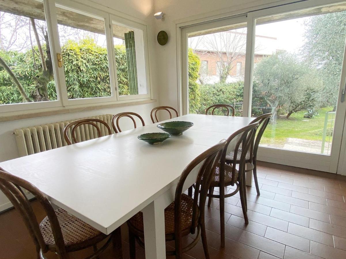 Villa Sweet Flower - With Private Pool And Garden Manerba del Garda Exterior foto